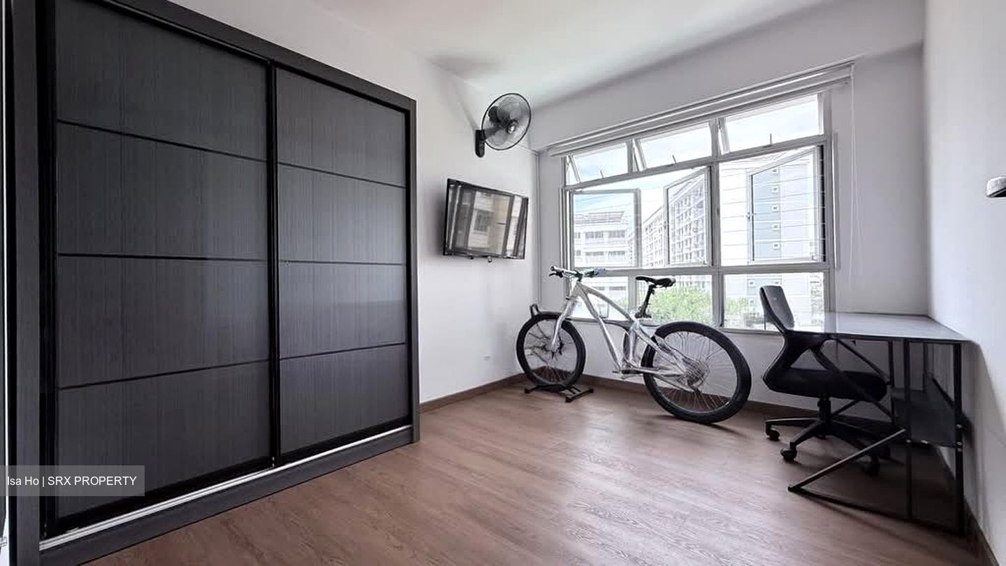 Blk 874D Tampines Greenflora (Tampines), HDB 4 Rooms #555424621